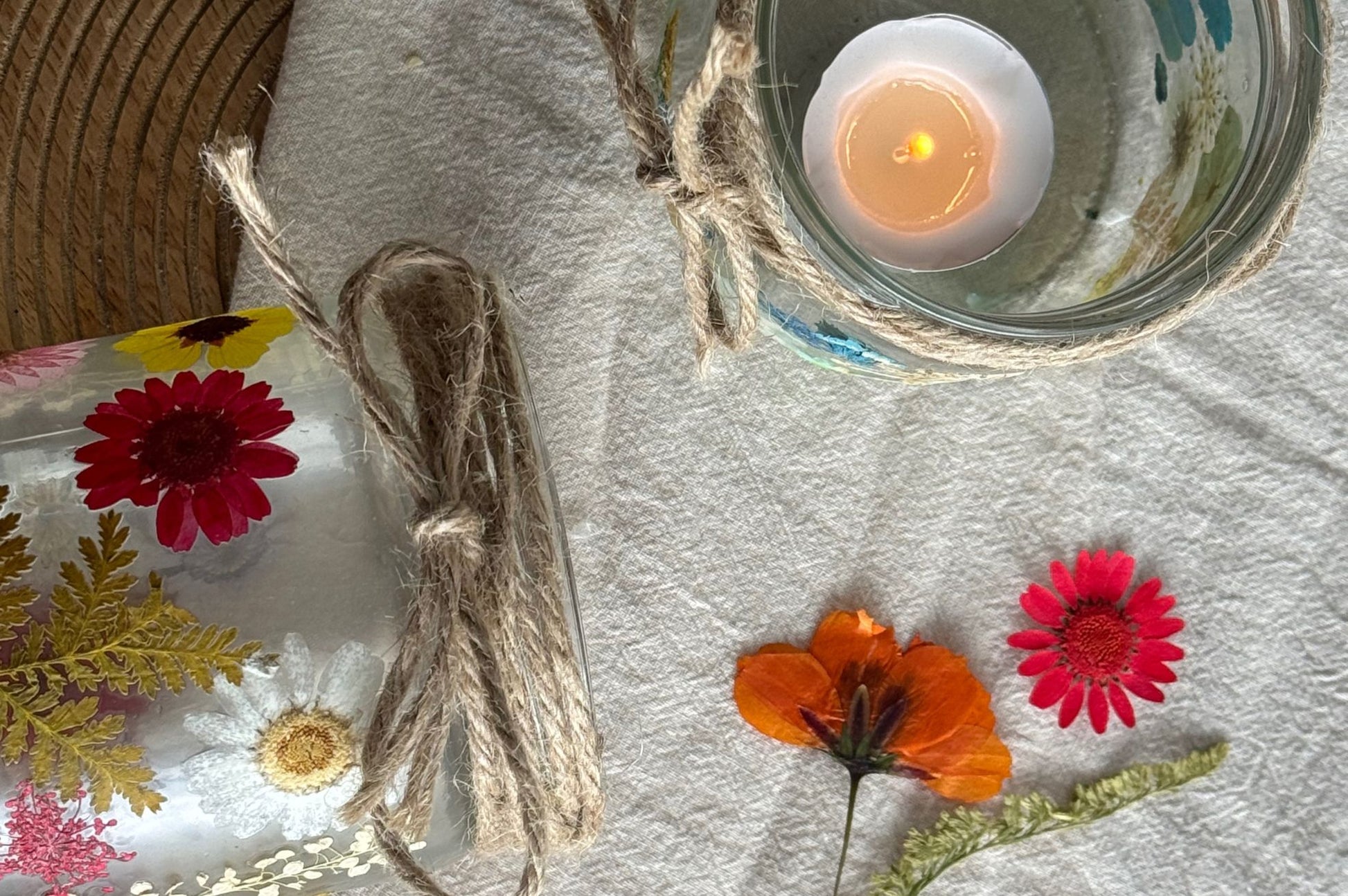 DIY set Teelichthalter mit Trockenblumen selber machen