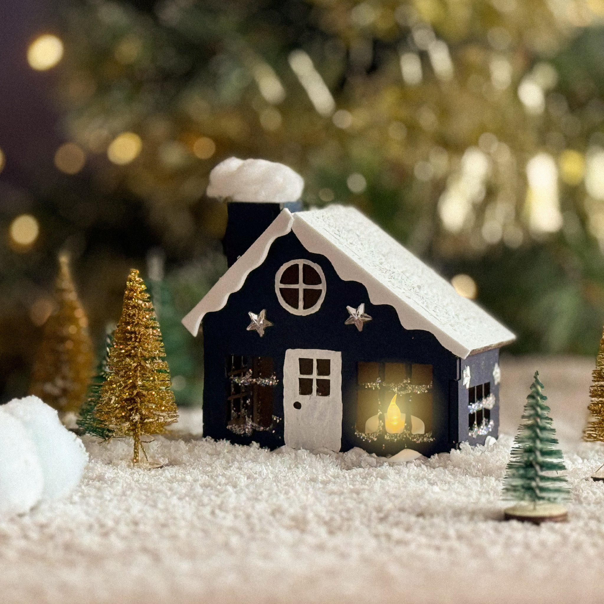 Bastelset Holz-Weihnachtshaus in Blau