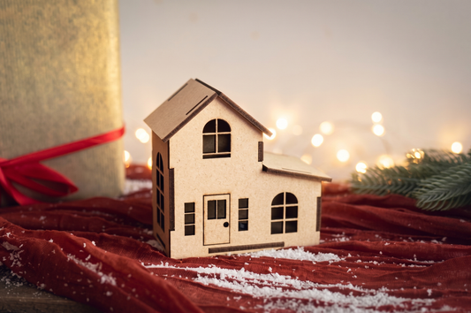 DIY Bastelset Holz-Weihnachtshaus - Modell 1